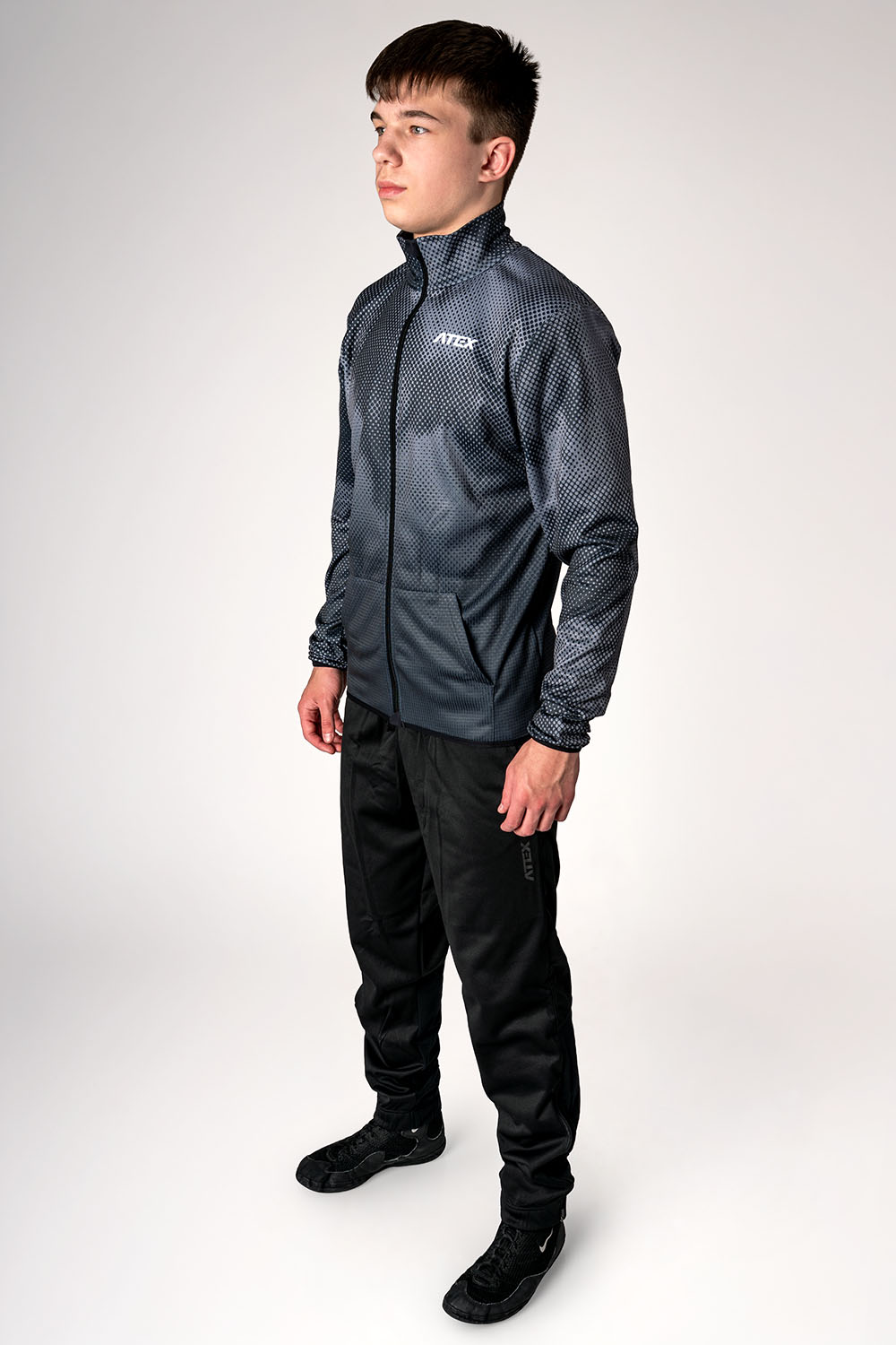 Sports sweatshirt, kangaroo pockets